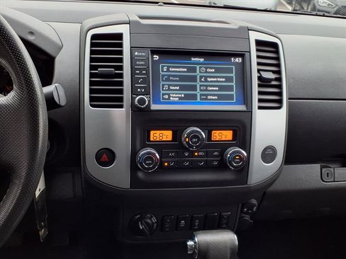 Used 2019 Nissan Frontier SV w/ Value Truck Package image 18