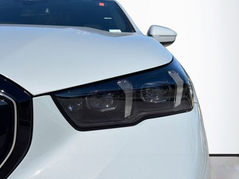 New 2026 BMW 550e xDrive w/ Executive Package image 10