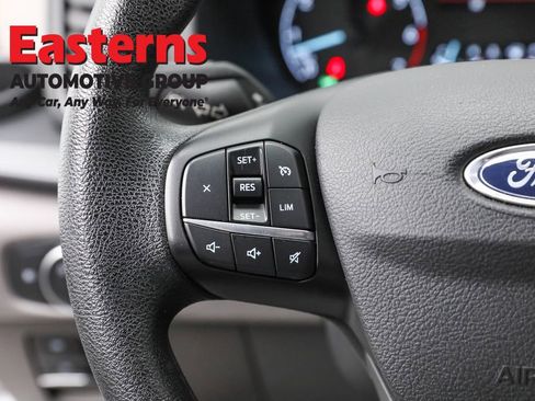 Used 2023 Ford Transit 350 XLT image 15