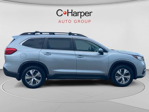 Used 2021 Subaru Ascent Premium w/ Convenience Package AWD/4WD image 2