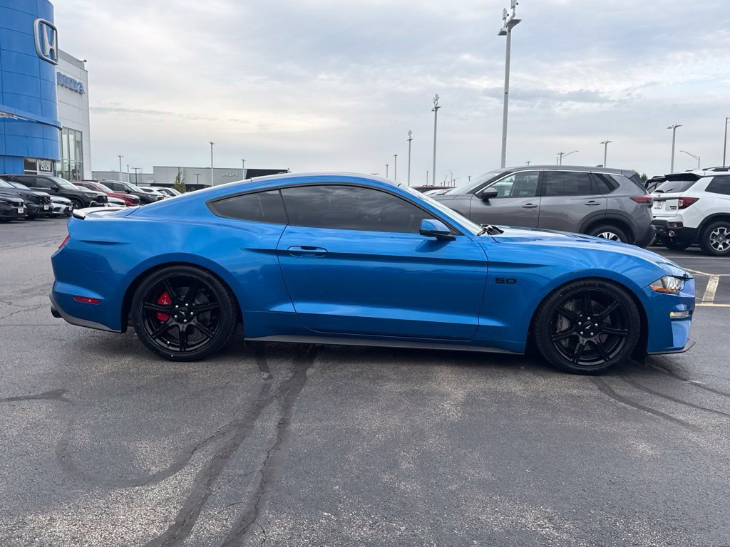 Used 2019 Ford Mustang GT Premium w/ Black Accent Package RWD image 12