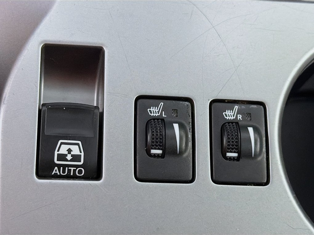 Used 2023 Toyota 4Runner SR5 Premium w/ Moonroof Package RWD image 26