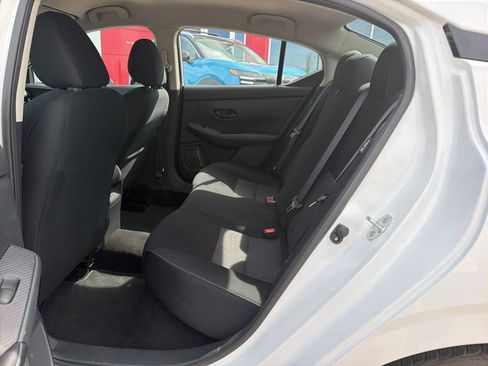 Used 2024 Nissan Sentra SV FWD image 16