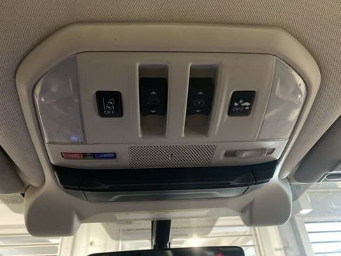 Used 2021 Subaru Ascent Limited w/ Technology Package AWD/4WD image 20