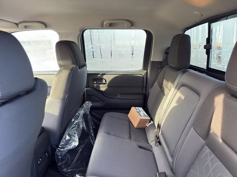 New 2026 Nissan Frontier SV image 31