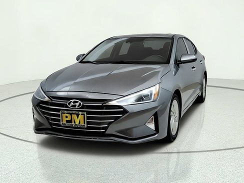 Used 2019 Hyundai Elantra Value Edition FWD image 2