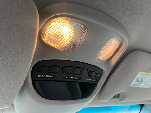 Used 2005 Dodge Dakota SLT image 33