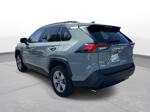 Used 2023 Toyota RAV4 XLE w/ Convenience Package FWD image 8