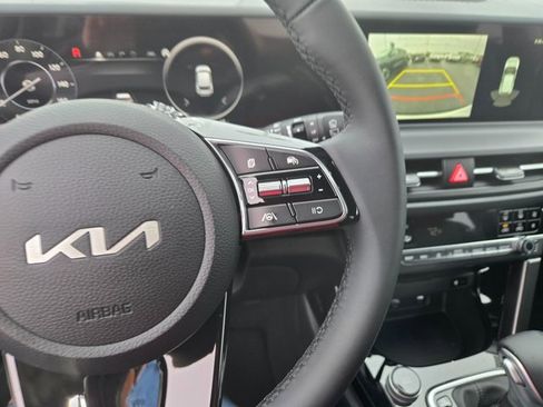 New 2026 Kia Seltos EX image 16