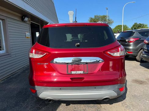 Used 2014 Ford Escape Titanium w/ Equipment Group 401A FWD image 5
