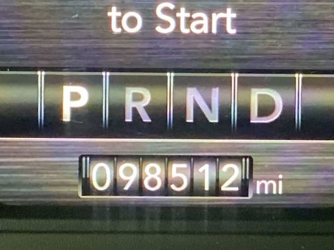Used 2021 RAM 1500 Big Horn AWD/4WD image 18