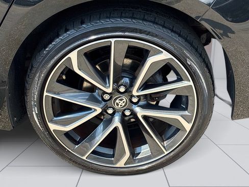 Used 2021 Toyota Corolla SE w/ Carpet Mat Package (TMS) FWD image 11