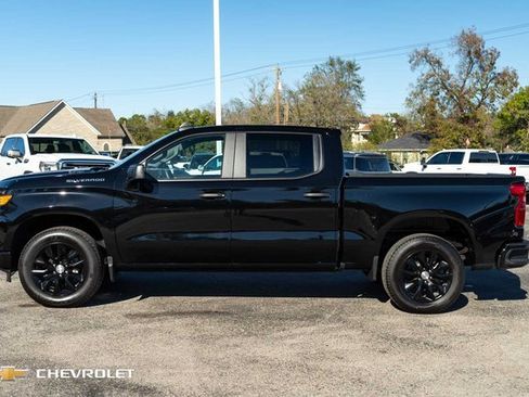 Used 2026 Chevrolet Silverado 1500 Custom image 10