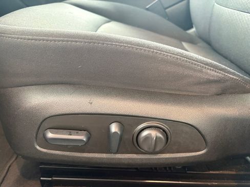 Used 2023 Chevrolet Malibu LT image 15