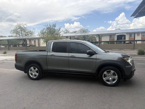 Used 2017 Honda Ridgeline RTL image 12
