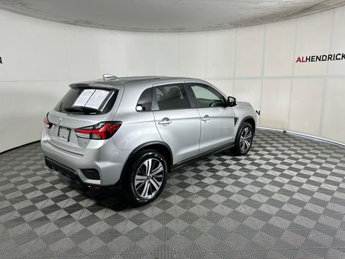Used 2024 Mitsubishi Outlander Sport AWD image 3