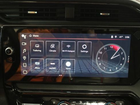 Used 2024 GMC Sierra 2500 AT4 w/ AT4 Premium Plus Package image 37