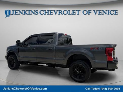 Used 2019 Ford F250 Lariat w/ Lariat Ultimate Package AWD/4WD image 8