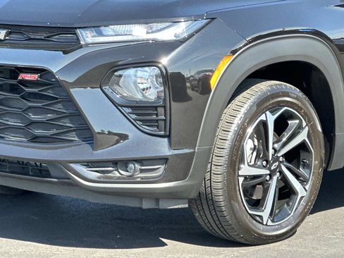 Certified 2023 Chevrolet TrailBlazer RS w/ Sun and Liftgate Package AWD/4WD image 7