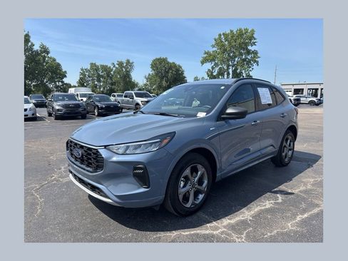 Used 2024 Ford Escape ST-Line w/ Tech Pack #1 AWD/4WD image 1