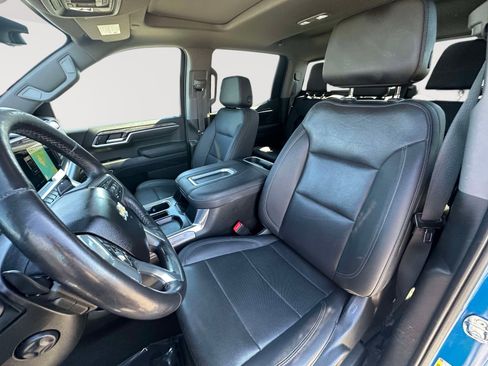 Used 2022 Chevrolet Silverado 1500 LTZ w/ LTZ Premium Package AWD/4WD image 19