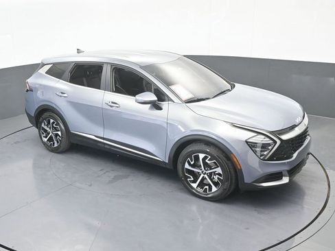 Used 2025 Kia Sportage EX image 56