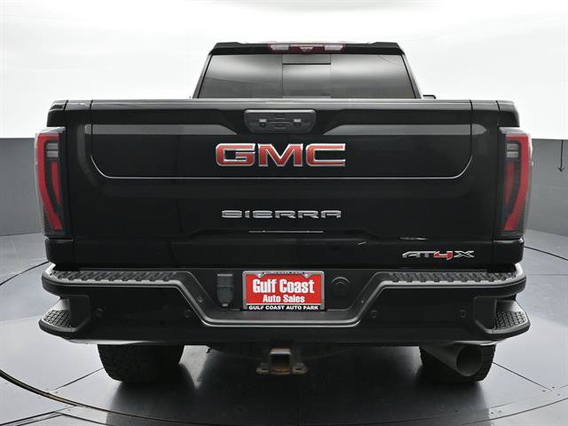 Used 2024 GMC Sierra 2500 AT4X AWD/4WD image 30