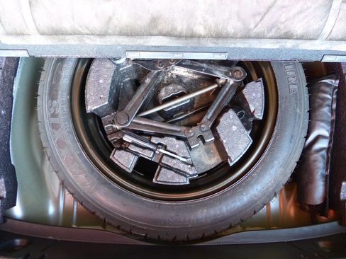 Used 2021 Subaru Impreza 2.0i Premium image 38