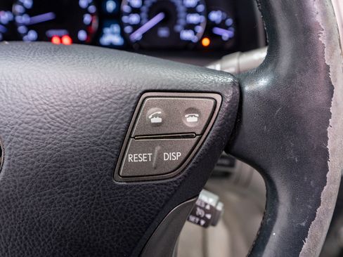 Used 2012 Lexus LS 460 w/ Comfort Pkg image 28