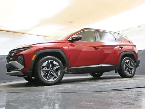 Certified 2025 Hyundai Tucson SEL image 30