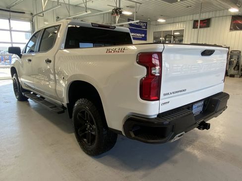 Used 2023 Chevrolet Silverado 1500 LT Trail Boss w/ Protection Package image 5