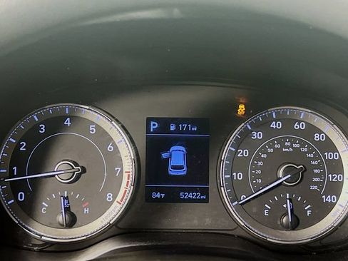 Used 2021 Hyundai Venue SE FWD image 11