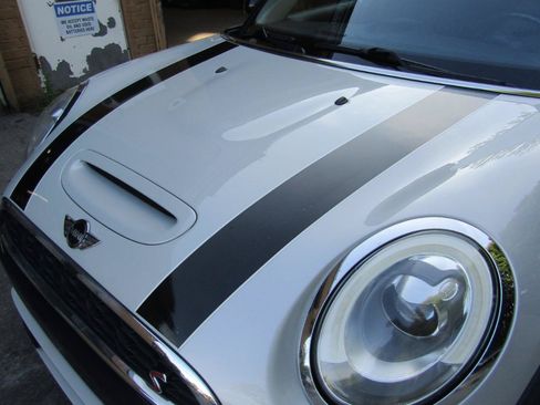 Used 2017 MINI Cooper S FWD image 25