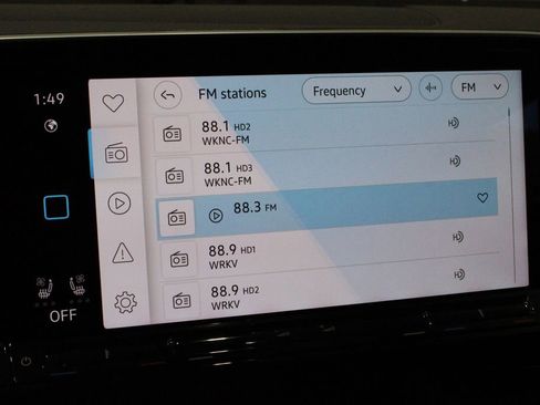 Used 2024 Volkswagen Atlas SE image 31