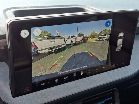 New 2025 Ford Maverick XLT w/ XLT Luxury Package FWD image 12