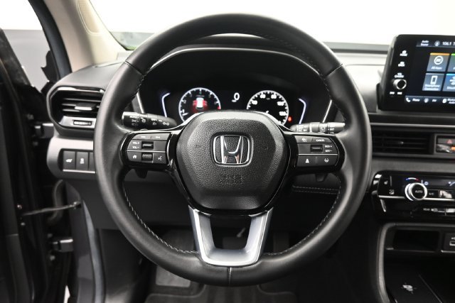 Certified 2025 Honda Pilot EX-L image 16