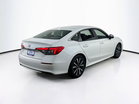Used 2024 Honda Civic EX image 5