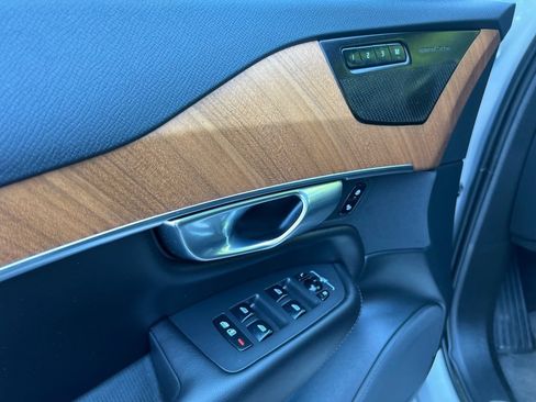 Certified 2023 Volvo XC90 B6 Plus w/ Protection Package Premier AWD/4WD image 10