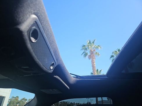 Used 2017 Ford F150 Raptor w/ Equipment Group 802A Luxury image 5