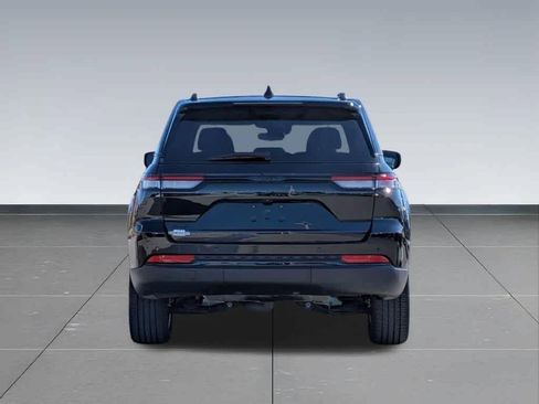 Certified 2023 Jeep Grand Cherokee Altitude AWD/4WD image 4