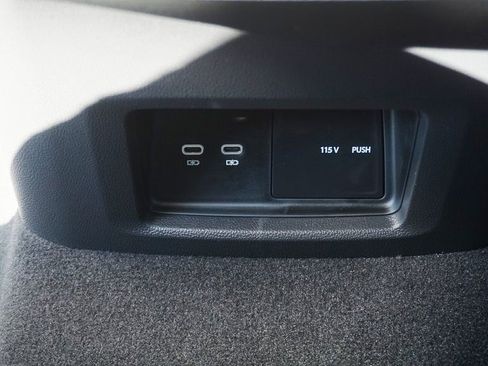 New 2026 Volkswagen Atlas Cross Sport SE AWD/4WD image 11