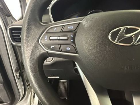 Used 2020 Hyundai Santa Fe SEL FWD image 17