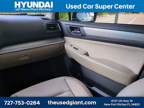 Used 2015 Subaru Outback 2.5i Premium AWD/4WD image 17