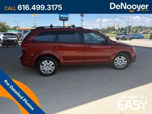 Used 2013 Dodge Journey SE FWD image 6
