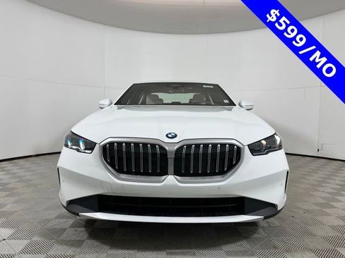 Used 2025 BMW 530i xDrive w/ Premium Package image 2