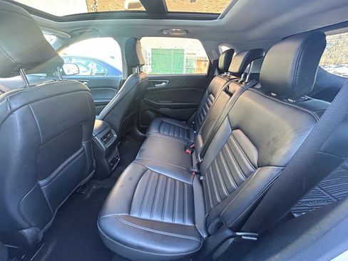 Used 2023 Ford Edge SEL w/ Convenience Package image 24
