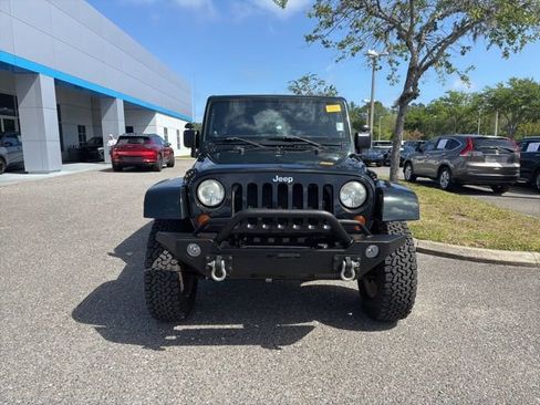 Used 2012 Jeep Wrangler Unlimited Sahara w/ Connectivity Group image 2