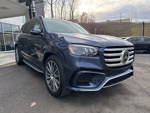 New 2026 Mercedes-Benz GLS 450 4MATIC image 7