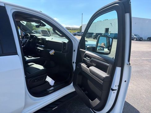New 2026 Chevrolet Silverado 3500 LTZ AWD/4WD image 32