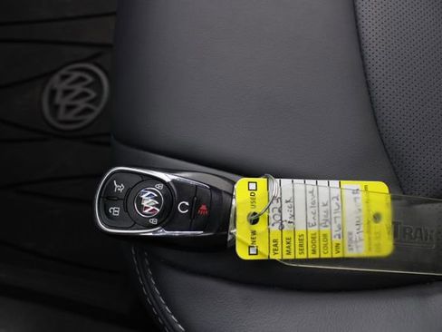 Used 2023 Buick Enclave Essence w/ Experience Buick Package image 7